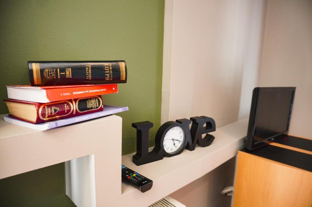 Westside Apartment, 2 Bdrms, Vesta Philoxenia Appartement